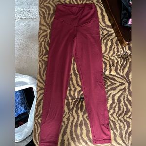Aerie Leggings- red berry, Size- Small